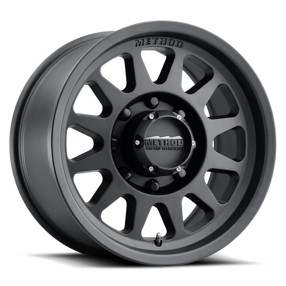 MR704 HD 17x9 18mm Offset 8x6.5 130.81mm CB Matte Black Wheel - Click Image to Close