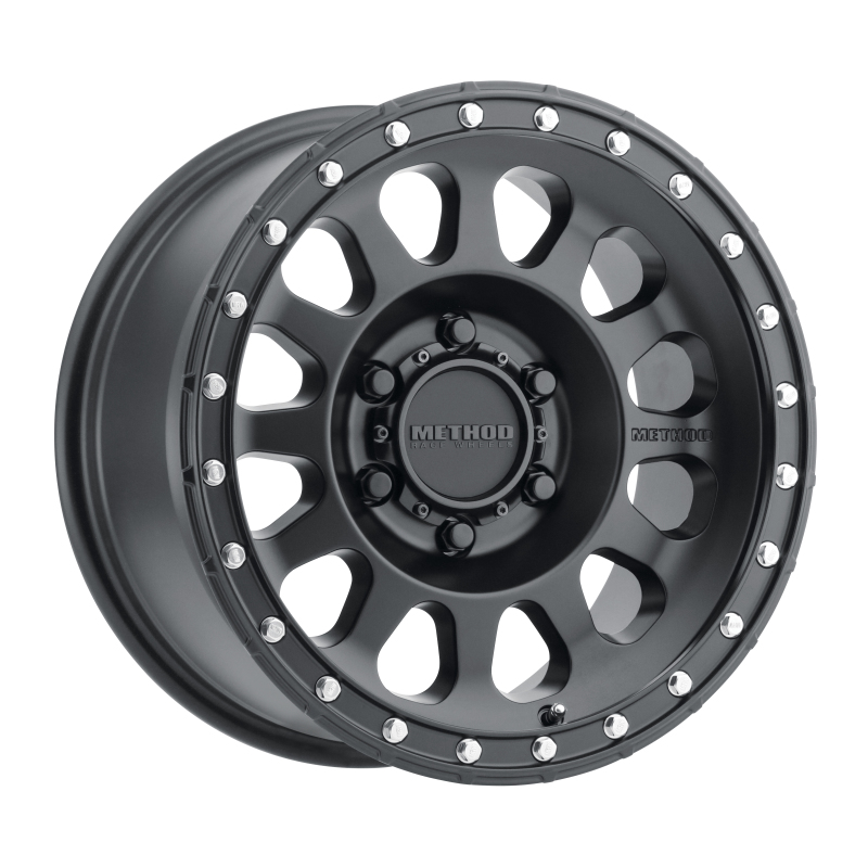 MR315 17x8.5 0mm Offset 6x135 87mm CB Matte Black Wheel - Click Image to Close