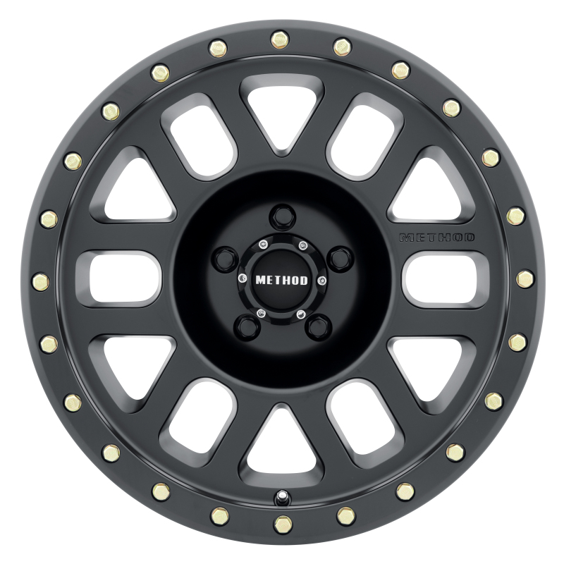 MR309 Grid 17x8.5 0mm Offset 5x5 94mm CB Matte Black Wheel - Click Image to Close