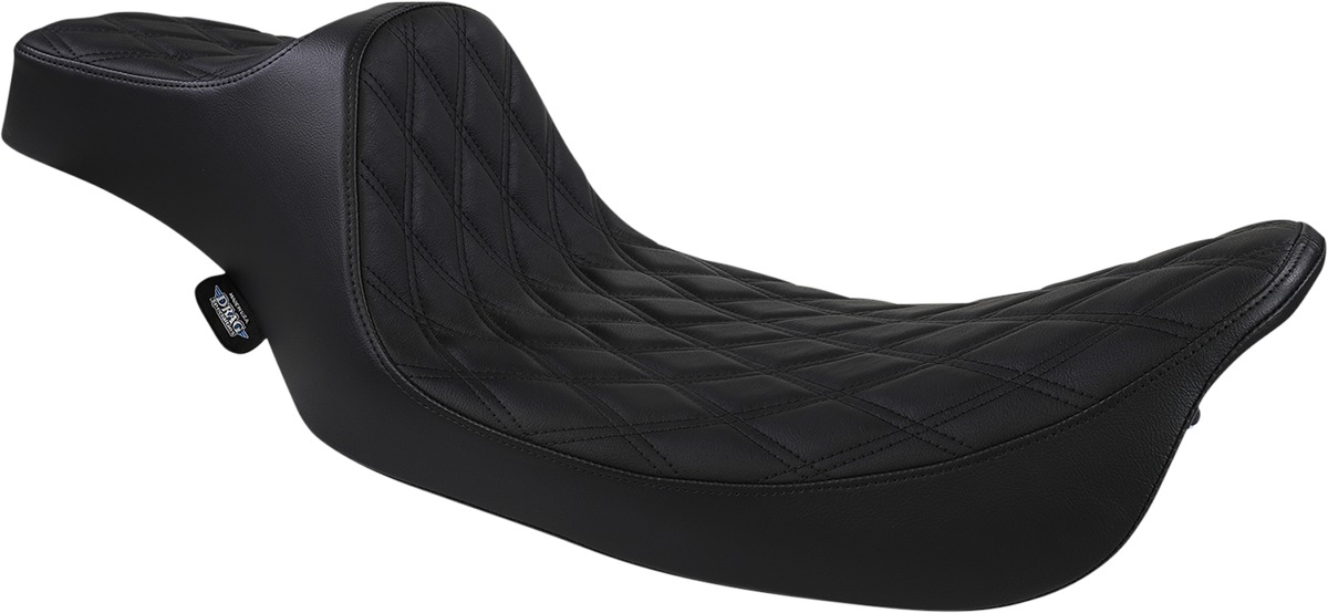 Extended Reach Predator III Seat Black - Click Image to Close