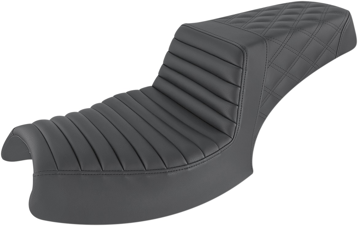 Step-Up Tuck and Roll 2-Up Seat - Black - For 20-24 Indian Challenger - Click Image to Close