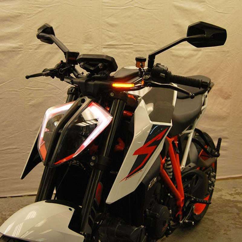 14-19 KTM SuperDuke 1290 Front Turn Signals - Click Image to Close