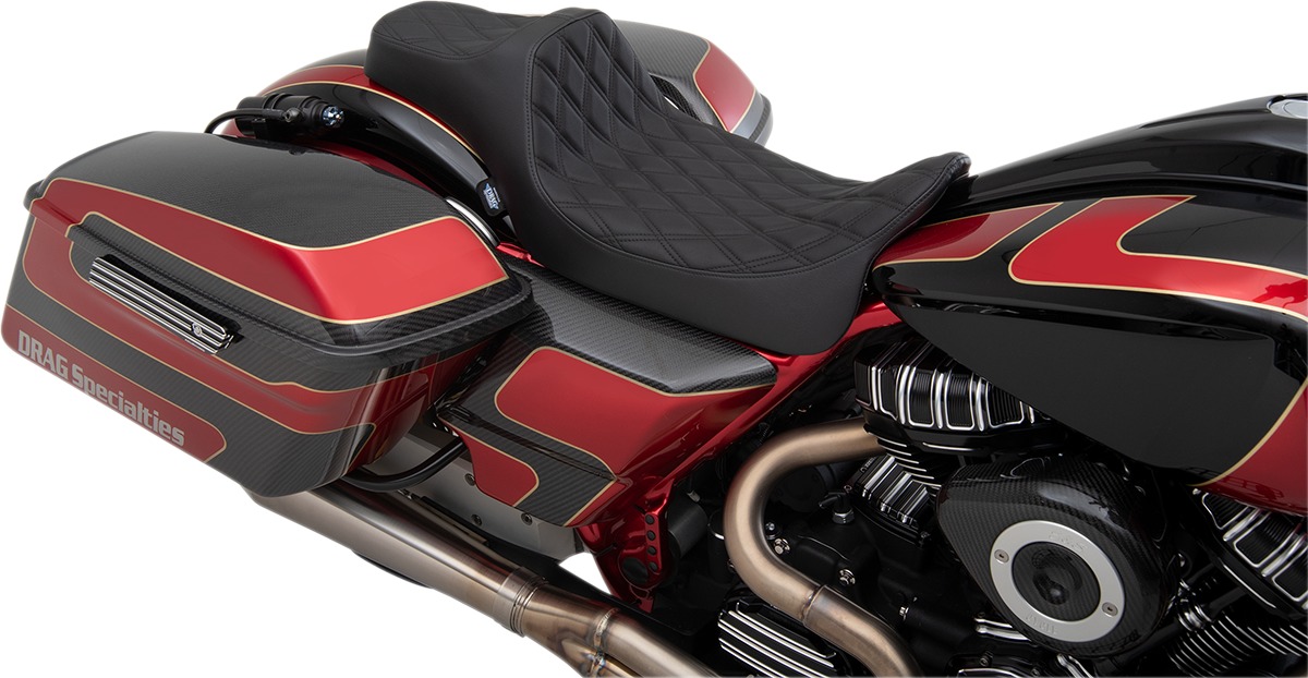 Predator III Extended Reach Double Diamond 2-Up Seat - For Harley Tour - Click Image to Close