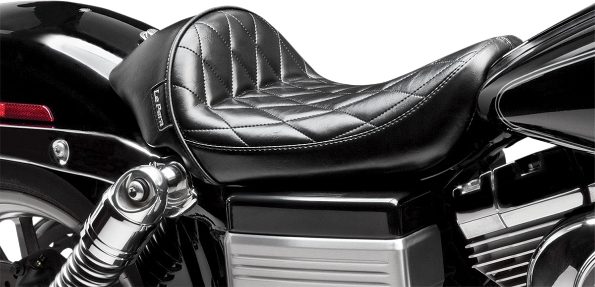 Stubs Cafe Diamond Vinyl Solo Seat Black Foam - For 06-17 Harley Dyna - Click Image to Close