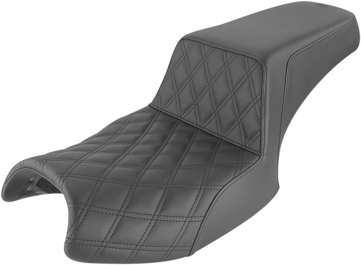 Step-Up Front Lattice 2-Up Seat - Black - For 20-24 Indian Challenger - Click Image to Close