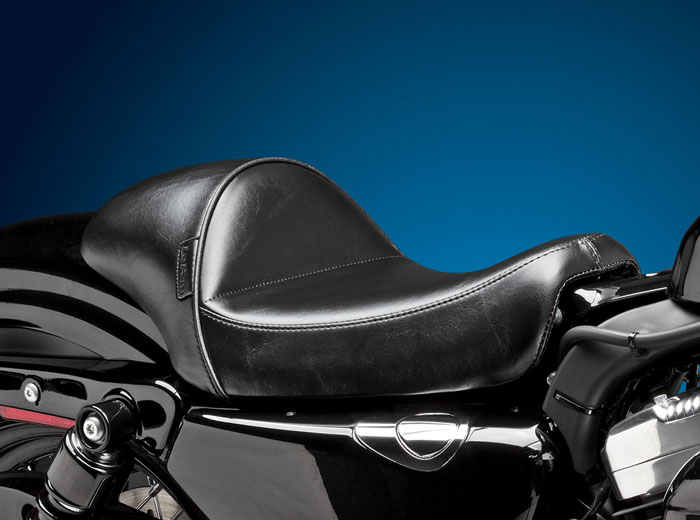 Diamond Stubs Cafe Seat - For 2004+ Sporster w/ 4.5 Gal Tank - Click Image to Close