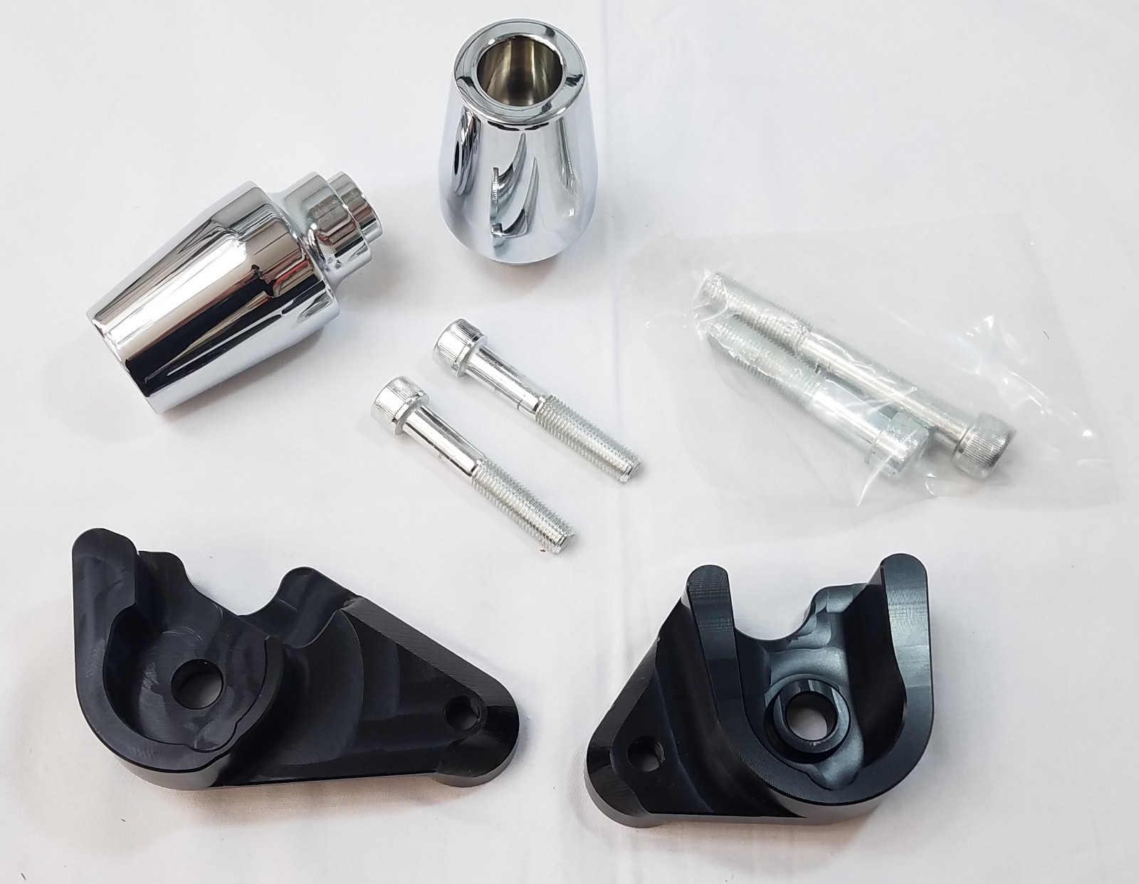 No Cut Chrome Frame Sliders - For 09-14 Yamaha R1 - Click Image to Close