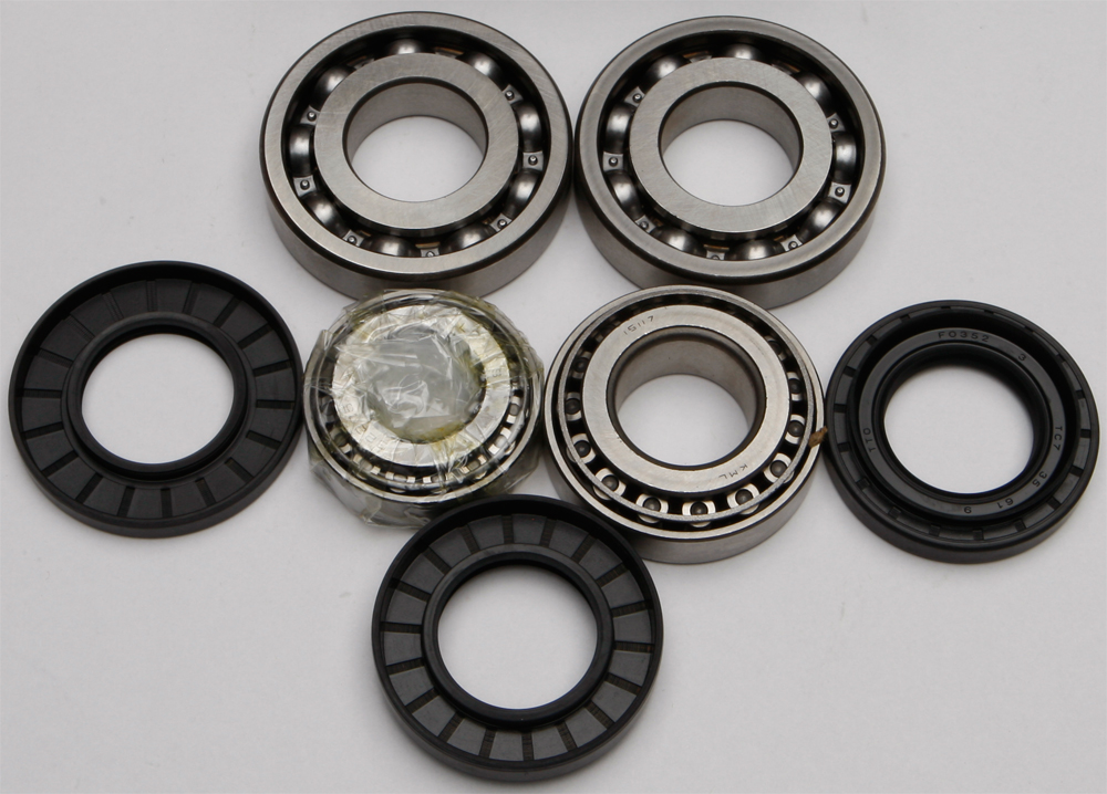 Differential Bearing & Seal Kit - Click Image to Close