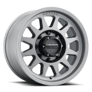 MR704 HD 17x9 18mm Offset 8x6.5 130.81mm CB Titanium Wheel