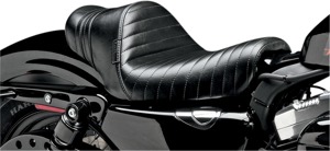 Stubs Spoiler Pleated Vinyl Solo Seat Black Foam - For 04-20 Harley XL