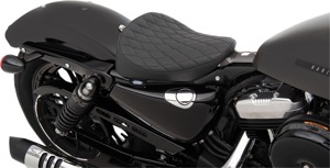 Bobber Diamond Vinyl Solo Seat - Black - For 10-20 Harley XL