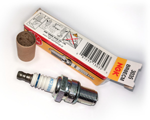 BR8ECM Spark Plug - CR500AF Shorty Plug & KTM 2T